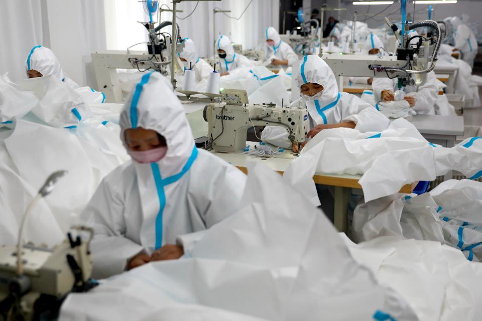 Chỉ số PMI Trung Quốc giảm mạnh vì dịch virus Covid-19