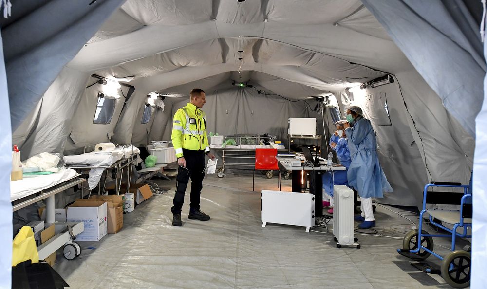 Bệnh viện dã chiến điều trị bệnh nhân nhiễm virus Covid-19 tại Italy