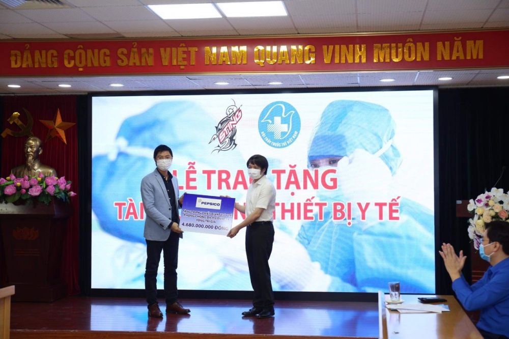 triệu bữa cơm