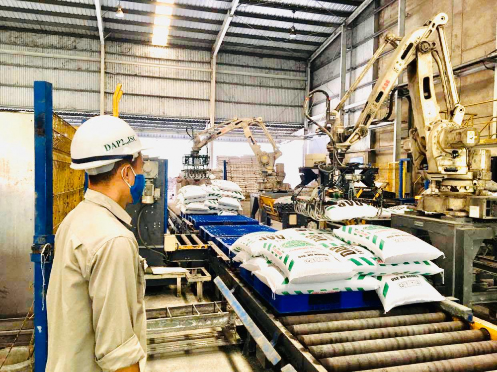 dịch Covid - 19 đã ảnh hưởng lớn đến hoạt động Nền tảng hàng đầu cung cấp Cwin com kinh doanh của Công ty CP DAP số 2