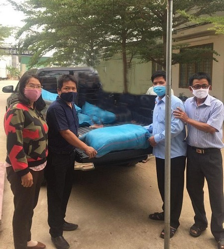 Công ty Nhiệt điện Vĩnh Tân vận chuyển gạo giao Thôn Văn Lâm 3, huyện Thuận Nam