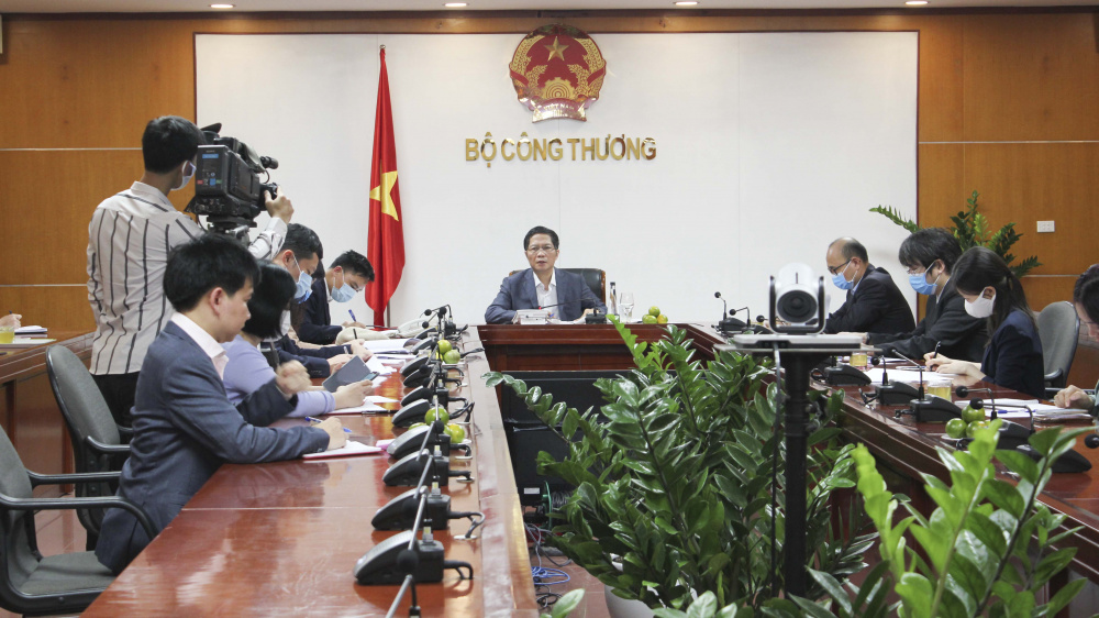 bộn trưởng Trần tuấn anh
