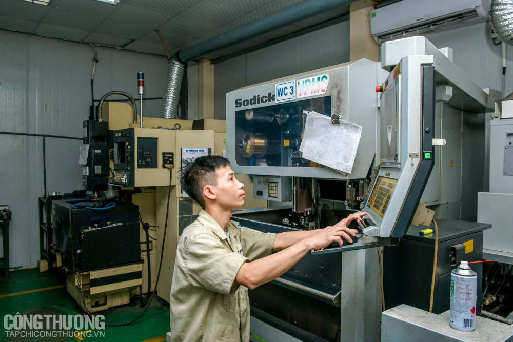 Xây dựng và thực hiện Chương trình thực hành tiết kiệm, chống lãng phí giai đoạn 2021-2025 là một nhiệm vụ trọng tâm của Cwin63 sân chơi đỉnh cao, các Tổng công ty, Công ty TNHH một thành viên và các đơn vị hành chính, sự nghiệp trực thuộc Cwin63 sân chơi đỉnh cao