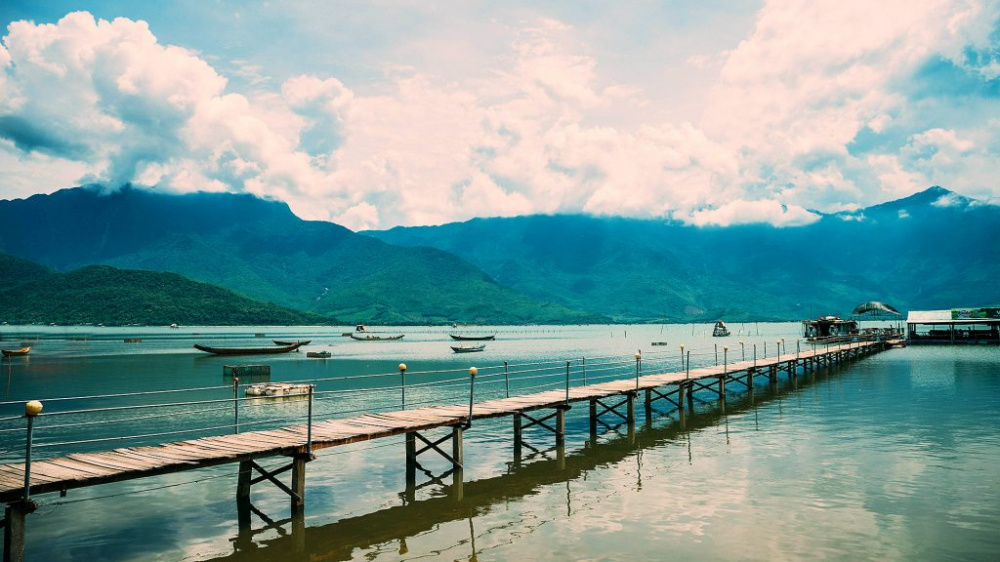 Đầm cá Lập An