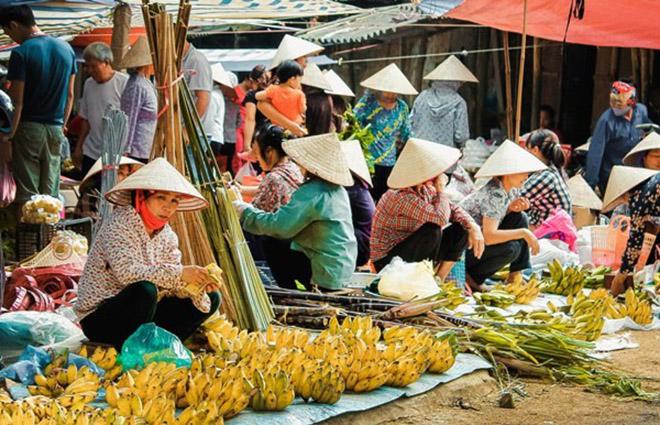 tiếp tục đẩy mạnh việc nâng cấp, cải tạo, phát triển chợ truyền thống