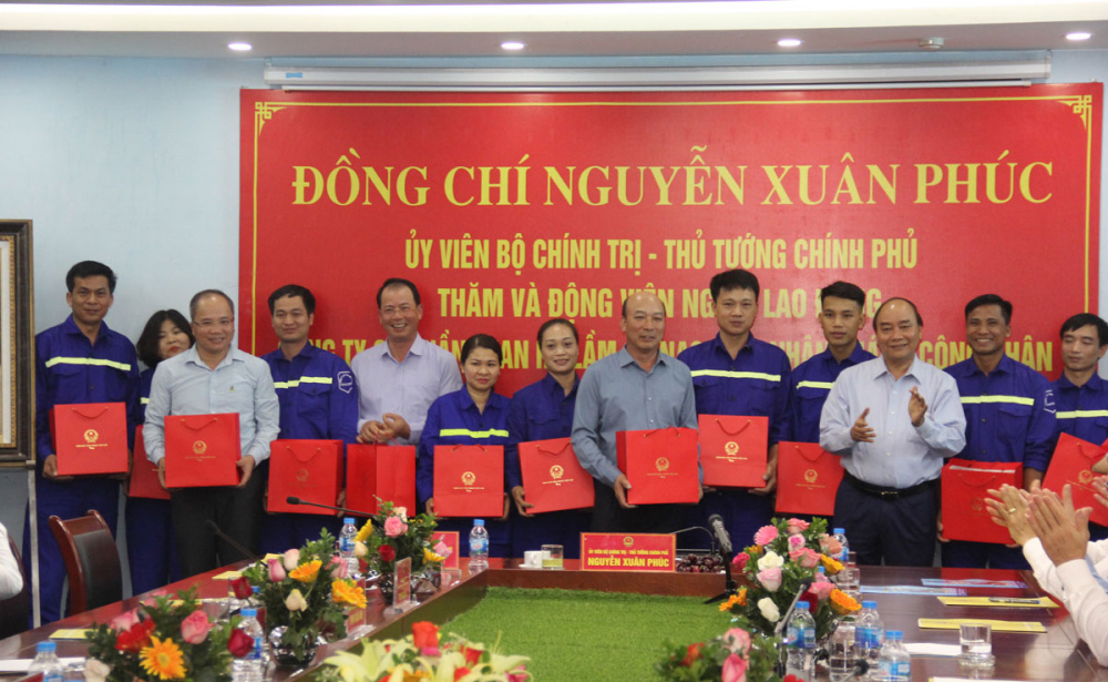 thu tuong tham cong nhan mo