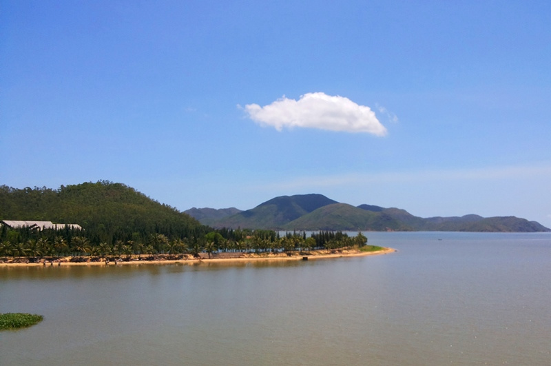 Đầm Thị Nại