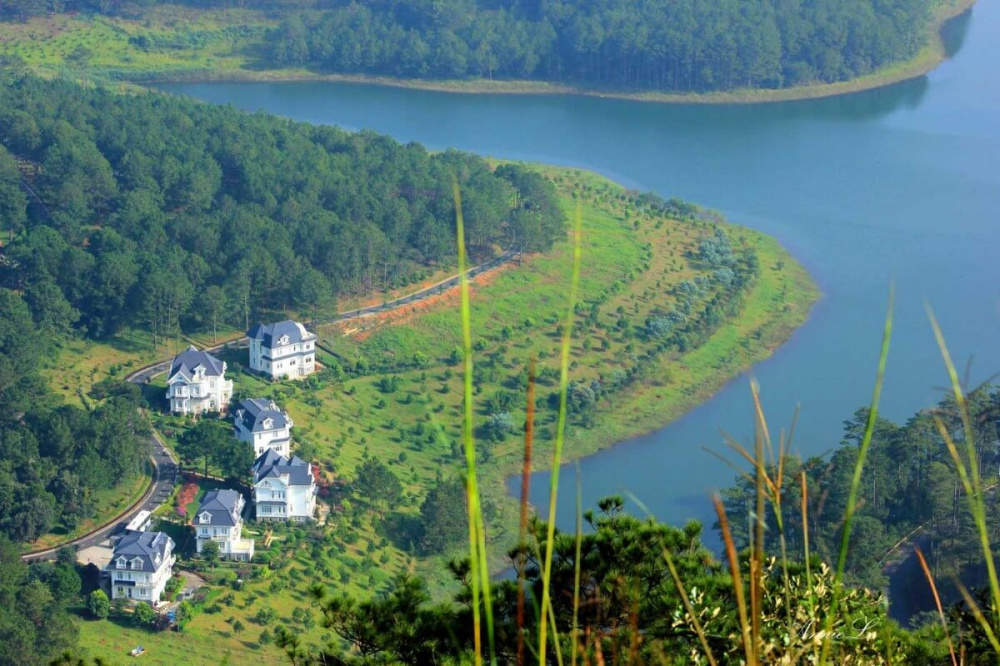 Hồ Xạ Hương