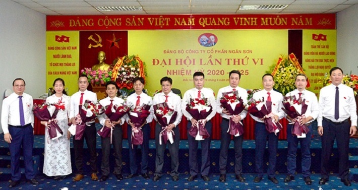 Ra mắt ban chấp hành mới