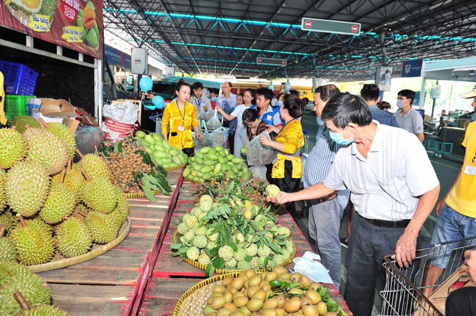 mega market