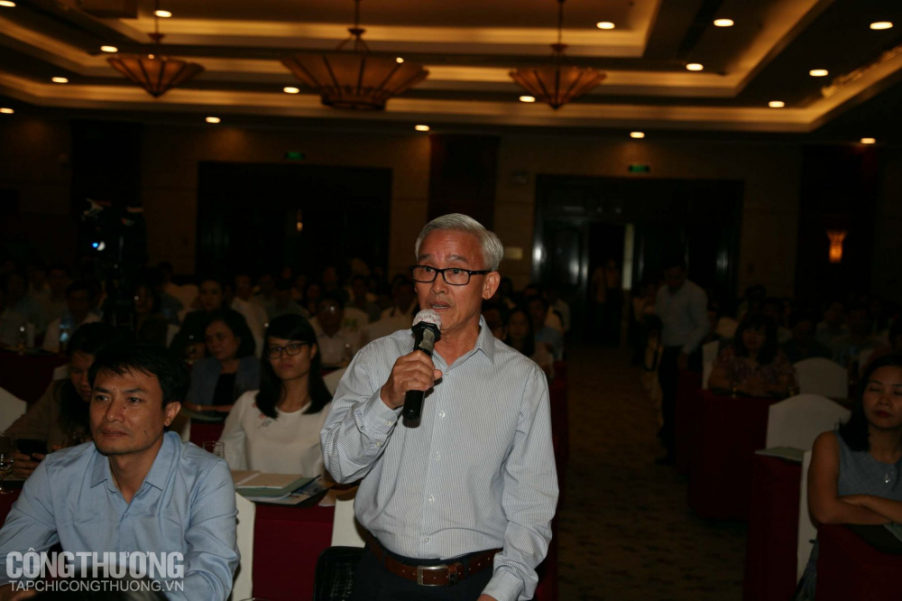 Phiên đối thoại giữa hai Bộ trưởng với Cwincom hiện đang mở tại Hội nghị