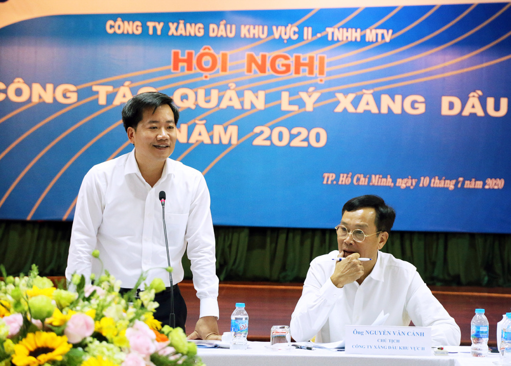 Ông Nguyễn Hoàng Linh 