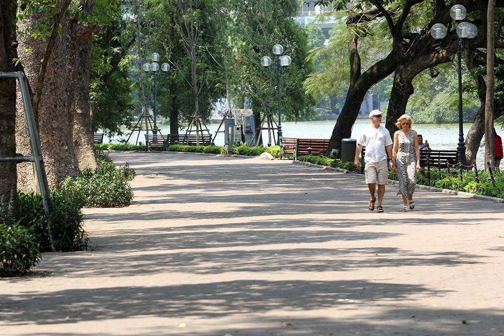 Thủ tướng đã chỉ đạo, các bộ đã lên phương án phục hồi du lịch hậu Covid-19, nhưng chưa thể mở cửa đón khách
