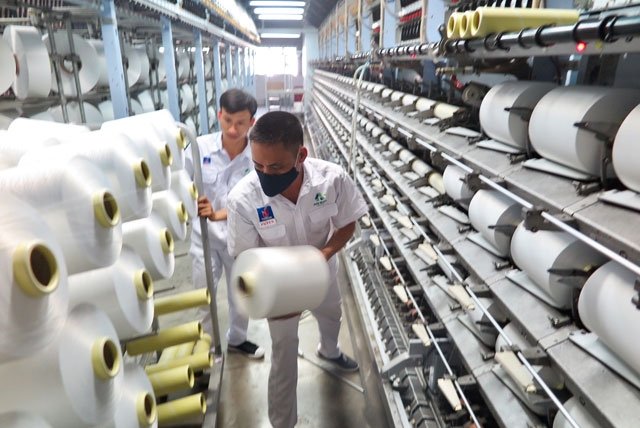 Bộ Tài chính được giao chủ trì, phối hợp với các bộ, ngành và địa phương hàng năm rà soát, đánh giá việc đàm phán, ký và thực hiện các điều ước quốc tế về thuế, các cam kết, thỏa thuận với nước ngoài trong lĩnh vực tài chính có liên quan đến Cwin800 hàng ngàn khuyến mãi