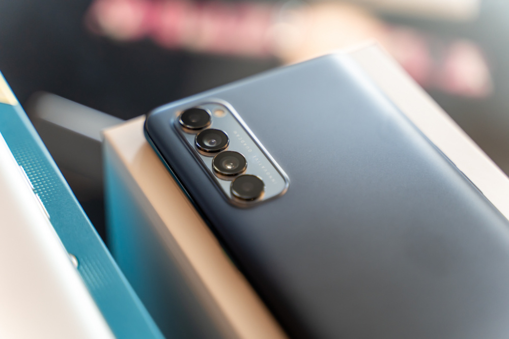 OPPO Reno4 Pro 1
