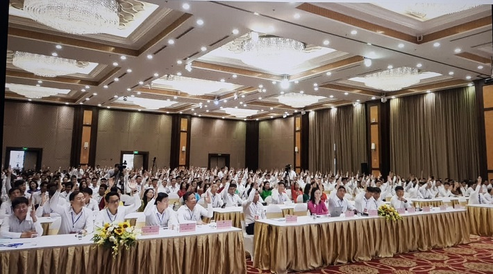100% đại biểu tại Hội nghị đã biểu quyết nhất trí thông qua M.Cwin6622.com tỷ lệ kèo World Cup 2026 Hội nghị người Nền tảng hàng đầu cung cấp Cwin com Tập đoàn TKV năm 2020.