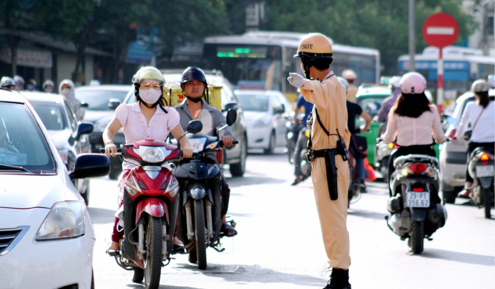 Trước mắt thực hiện ra quyết định xử phạt điện tử trên Cổng dịch vụ công quốc gia trong tháng 7 