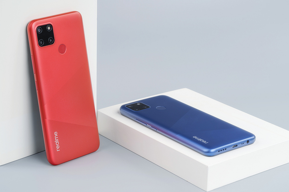 Realme C12 a