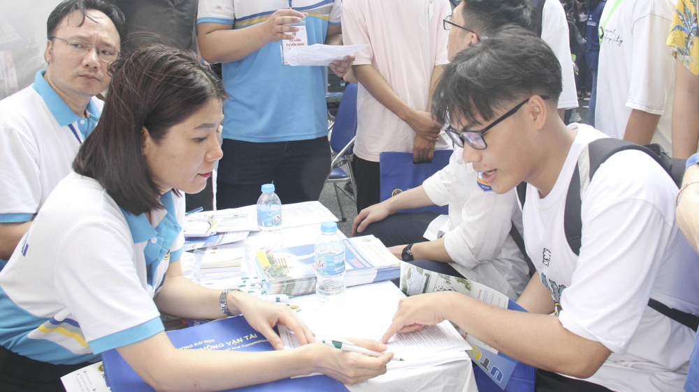 nguồn nhân lực logistics