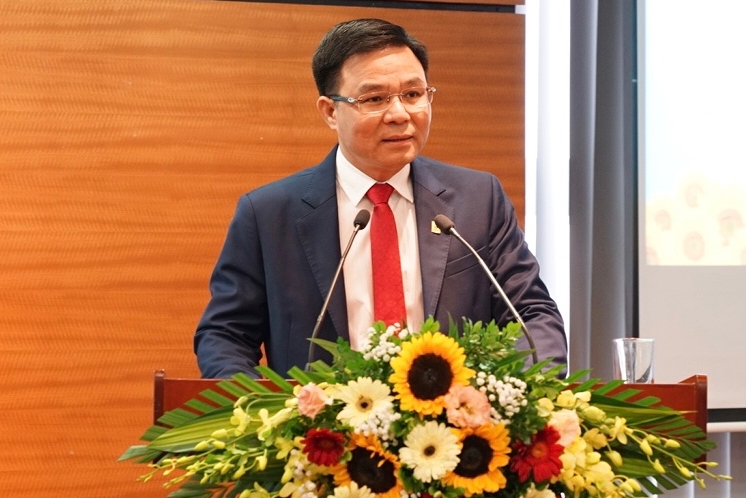 Lê Mạnh Hùng - Phó Bí thư CWIN được cấp phép hợp pháp bởi PAGCOR và Freeport, Tổng giám đốc PVN