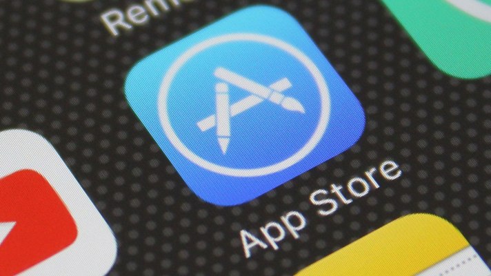 Facebook và Apple