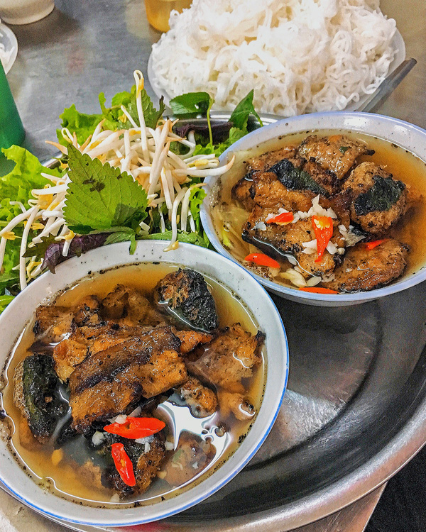 Bún chả Cửa Đông