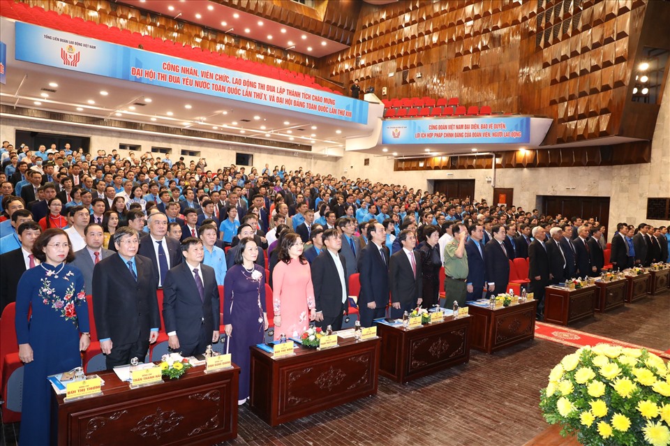 Các đại biểu tham dự Đại hội thi đua yêu nước công nhân viên chức Nền tảng hàng đầu cung cấp Cwin com giai đoạn 2020 - 2025.