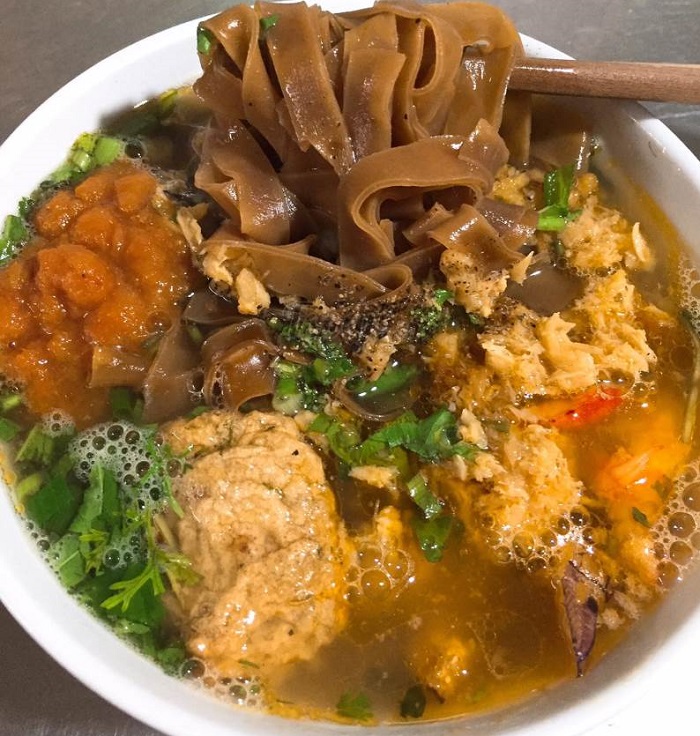 Bánh đa cua