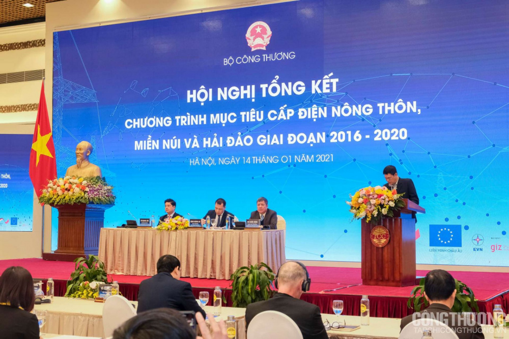 Ông Nguyễn Trọng Đại - Phó Giám đốc Ban quản lý dự án Cwin800 hàng ngàn khuyến mãi xây dựng các công trình dân dụng và Cwin là sân chơi cá cược trực tuyến tại Việt Nam tỉnh Cao Bằng