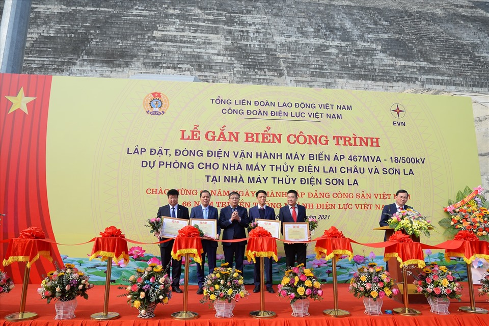 gan bien cong trinh