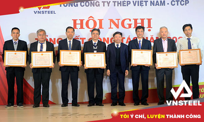 Vinh danh các tập thể và cá nhân có thành tích xuất sắc