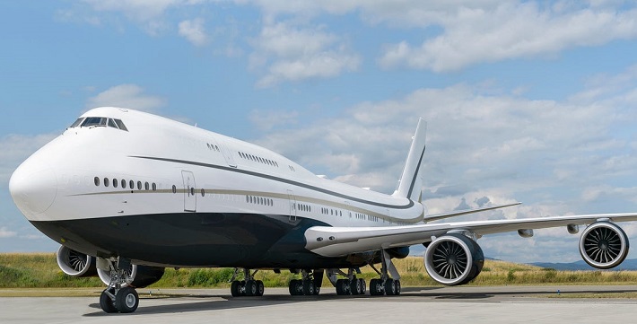 Boeing 747-8i