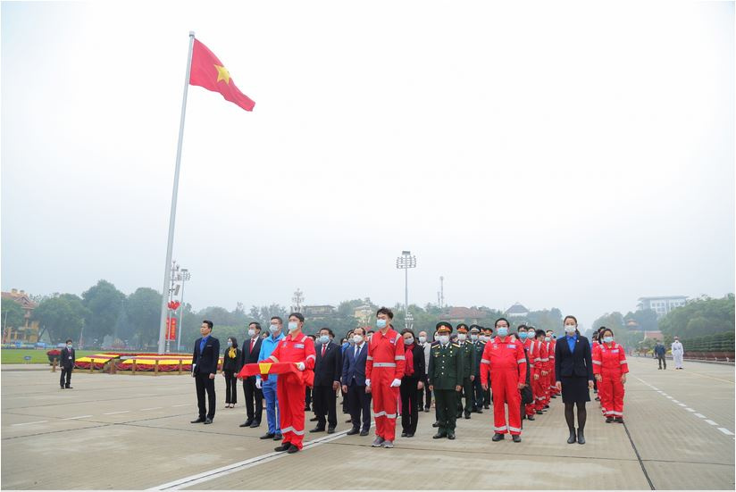 hành trình mùa xuân từ những giếng dầu
