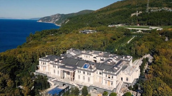 Lâu đài tỷ USD của tỷ phú Arkady Rotenberg