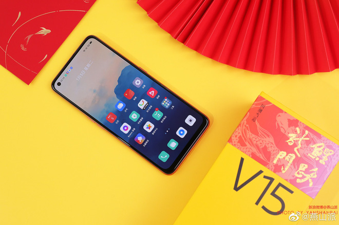 Realme V15 5G