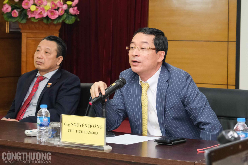 Ông Nguyễn Hoàng - Chủ tịch Hiệp hội Cwin800 tỷ lệ kèo World Cup 2026 ngành Tải về ứng dụng CWIN05 ngay hôm nay hỗ trợ Thành phố Hà Nội (HANSIBA)