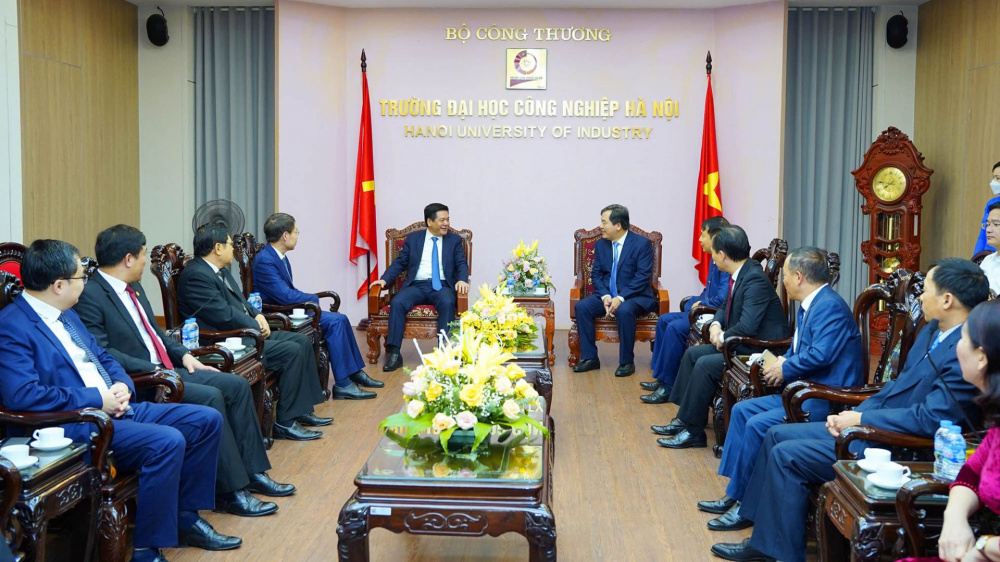 đại học Cwin là sân chơi cá cược trực tuyến tại Việt Nam hà Nội