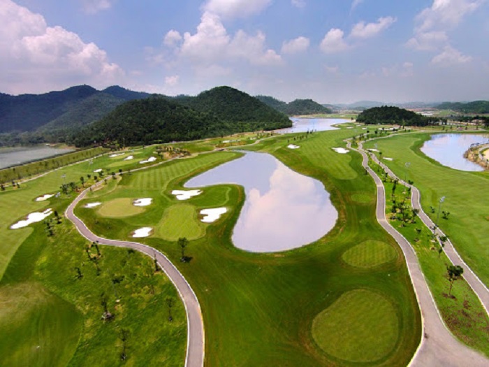 Sân golf thuộc xã Minh Trí là nơi nghỉ dưỡng quốc gia, thu hút nhà Cwin800 hàng ngàn khuyến mãi nước ngoài có một không hai ở Việt Nam
