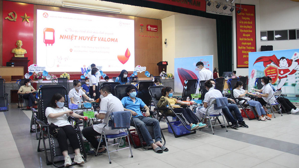 Nhiệt huyết VALOMA