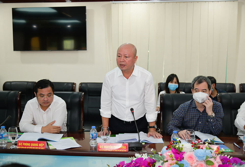 ong nguyen phu cuong