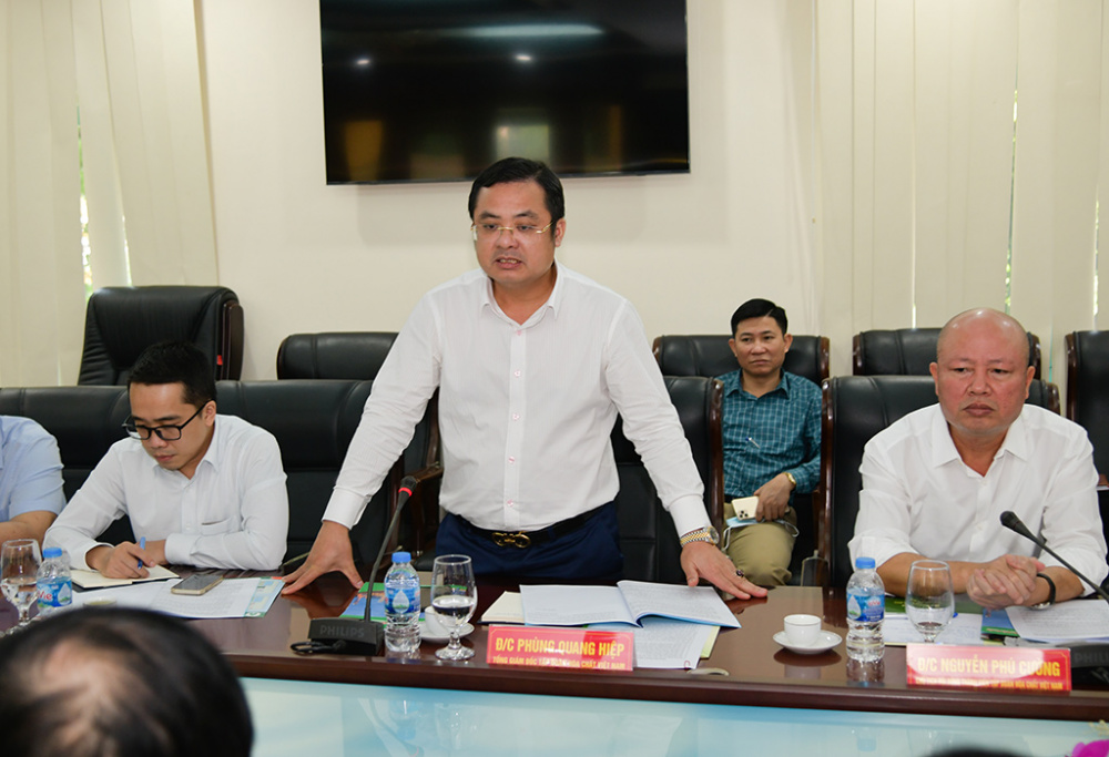 ong phung quang hiep
