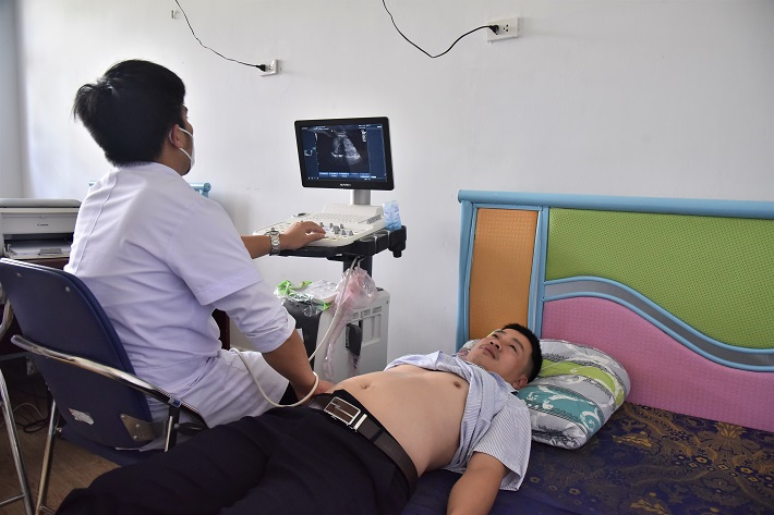 Khám siêu âm cho CBCNV Công ty Nhôm Đắk Nông - TKV