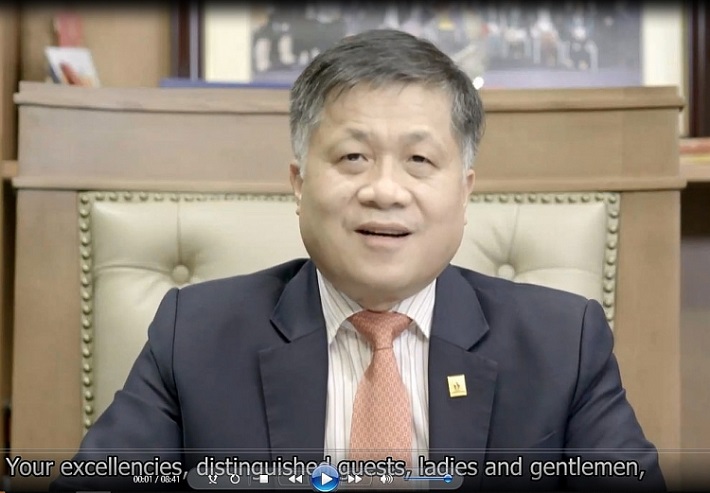 Phan Ngọc Trung - Thành viên HĐTV Tập đoàn phát biểu tại Lễ khai giảng