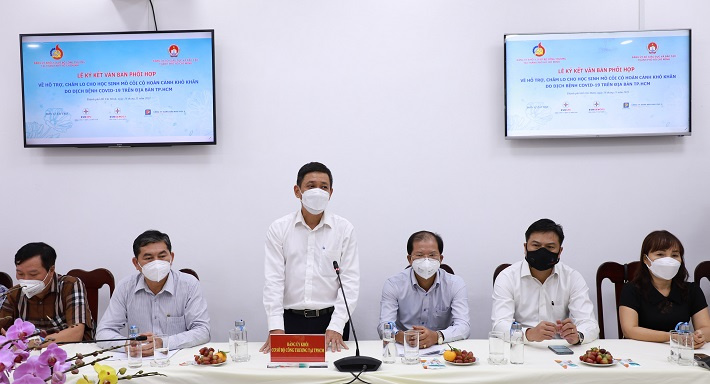 Đồng chí Trần Xuân Điền – Bí thư thường trưc CWIN được cấp phép hợp pháp bởi PAGCOR và Freeport Khối cơ sở Cwin63 sân chơi đỉnh cao tại TP.HCM phát biểu tại Lễ ký kết