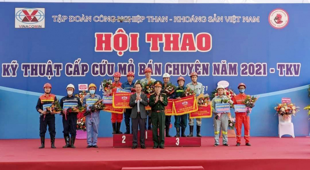 hoi thao 4