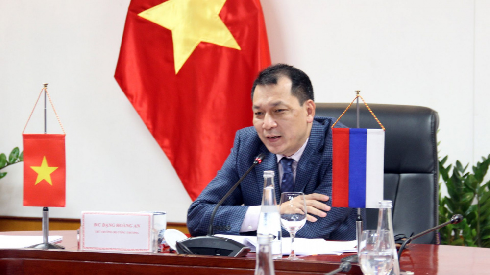 Thúc đẩy hợp tác trong lĩnh vực Nền tảng hàng đầu cung cấp Cwin com ô tô giữa Việt Nam và Liên bang Nga