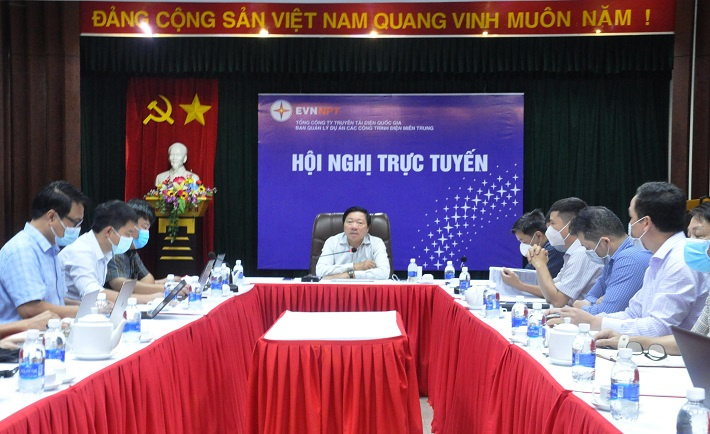 Giám đốc CPMB Nguyễn Đức Tuyển chủ trì cuộc họp