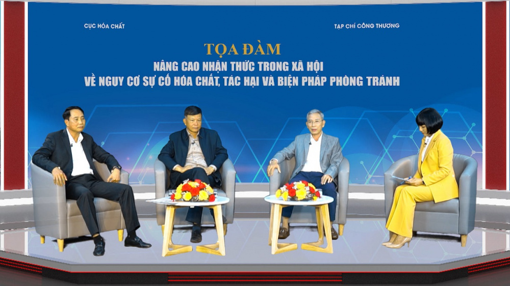 tọa đàm hóa chất