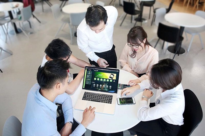 Khách hàng được miễn nhiều loại phí, không ràng buộc yêu cầu số dư tài khoản