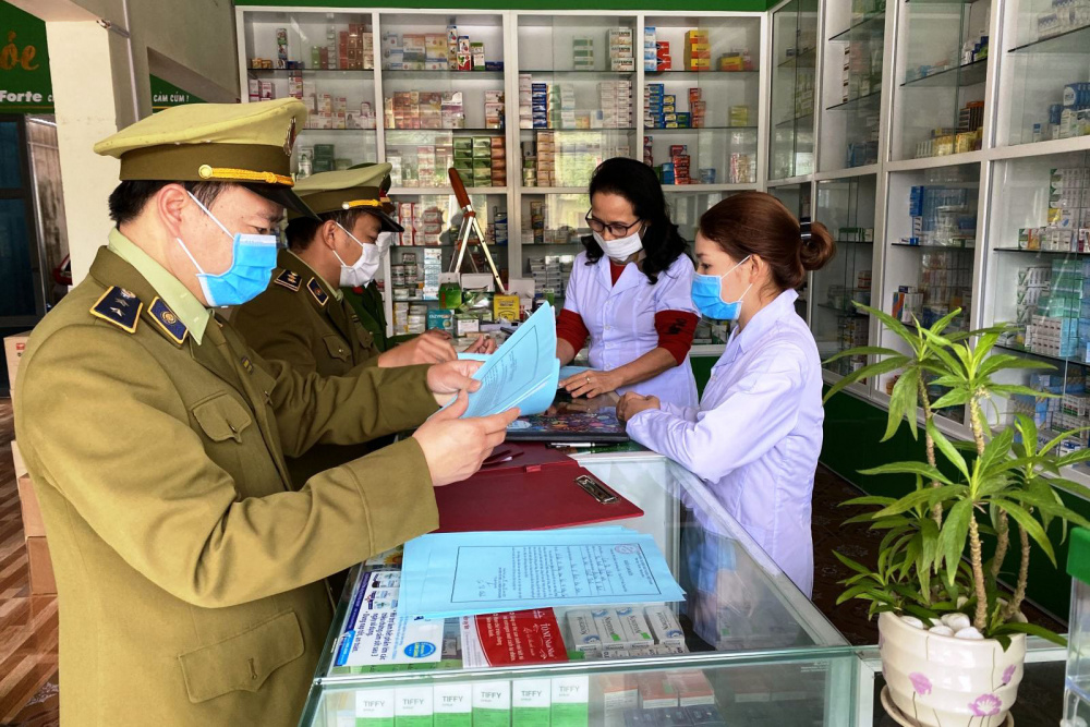 Thị trường ngày 29 Tết: Hàng hóa Tết đảm bảo tiêu chí hai “không”